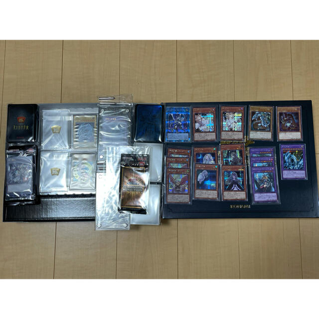 遊戯王カード 青眼の白龍 ブラックマジシャン ステンレス 他シングルカード