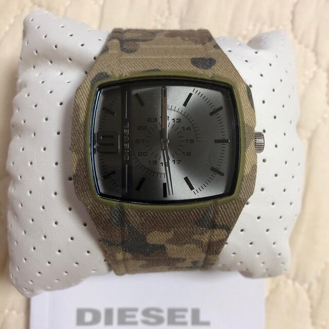 DIESEL(ディーゼル)の最終値下げ★DIESEL 腕時計　ケース付き レディースのファッション小物(腕時計)の商品写真