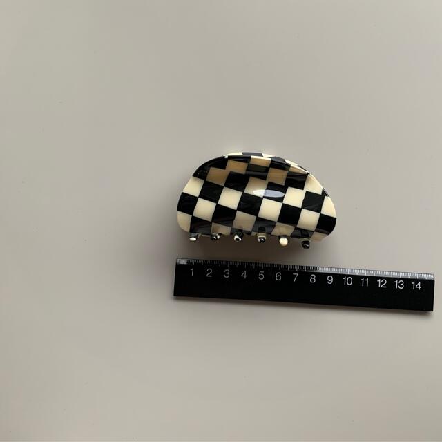 G チェッカーフラッグ ブロックチェック　ヘアクリップ　バレッタ アクセサリー レディースのヘアアクセサリー(バレッタ/ヘアクリップ)の商品写真