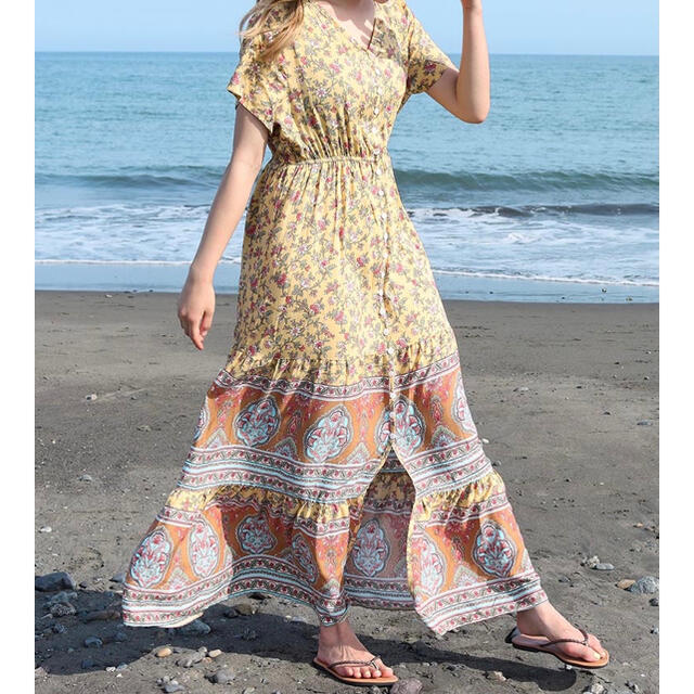 新品未使用 Le Chic ワンピース 164cm