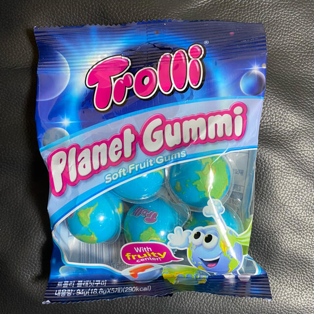 KALDI(カルディ)の正規品 Trolli 地球グミ 5個セット asmr 食品/飲料/酒の食品(菓子/デザート)の商品写真