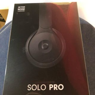 ビーツバイドクタードレ(Beats by Dr Dre)のBeats Solo Pro Wirelessワイヤレスキャンセリングヘッドホン(ヘッドフォン/イヤフォン)