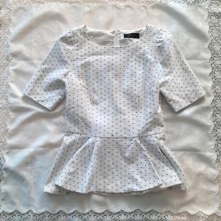 ジャスグリッティー(JUSGLITTY)のジャスグリッティー美品ドット刺繍ブラウス(シャツ/ブラウス(長袖/七分))