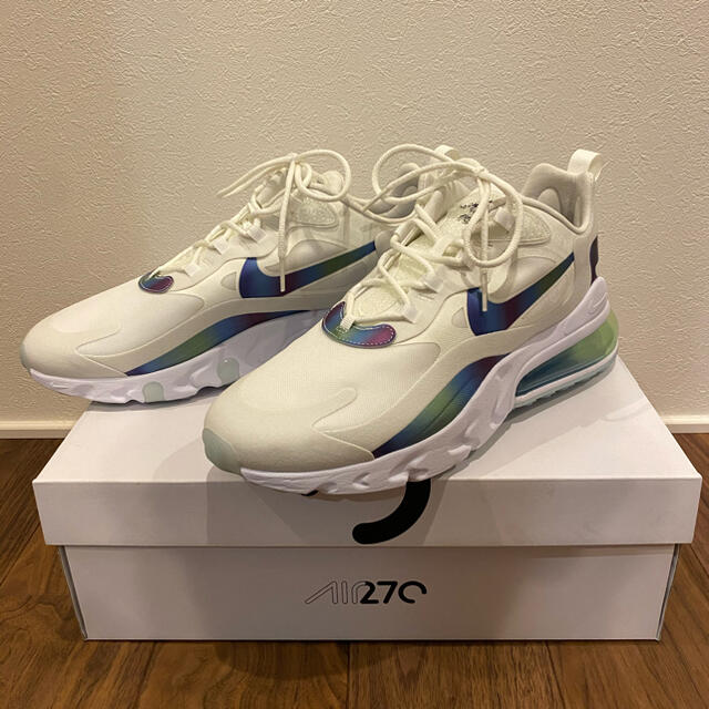 NIKE(ナイキ)のNIKE AIR MAX 270 REACT 20 メンズの靴/シューズ(スニーカー)の商品写真