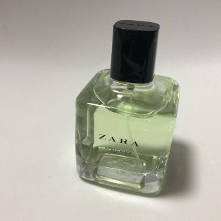 ザラ(ZARA)のZARA オードトワレ　アップルジュース(香水(女性用))