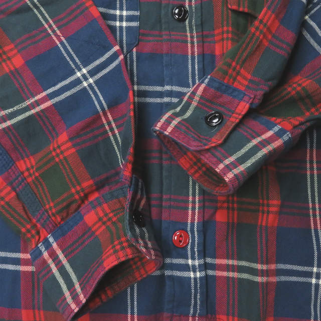 Engineered Garments(エンジニアードガーメンツ)のEngineered Garments エンジニアードガーメンツ アメリカ製 WORK SHIRT - TWILL PLAID ツイルチェックワークシャツ XS ネイビー/レッド/グリーン等 長袖 フランネル トップス【中古】【Engineered Garments】 メンズのトップス(シャツ)の商品写真