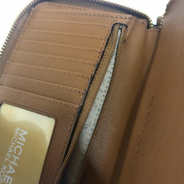 美品【MICHAEL KORS】マイケルコース クロコ型押し 長財布