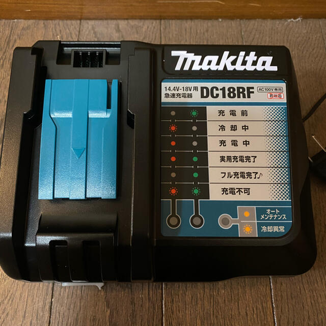 Makita(マキタ)のマキタ　純正バッテリー 18V 6.0Ah BL1860B 純正急速充電器  スポーツ/アウトドアの自転車(工具/メンテナンス)の商品写真