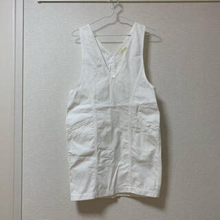 ダブルクローゼット(w closet)のw closet ホワイトデニムジャンパースカート(サロペット/オーバーオール)