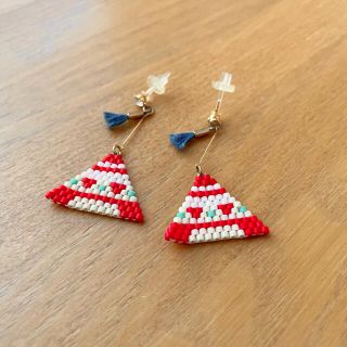 ビーズピアス　ビーズ　ピアス(ピアス)