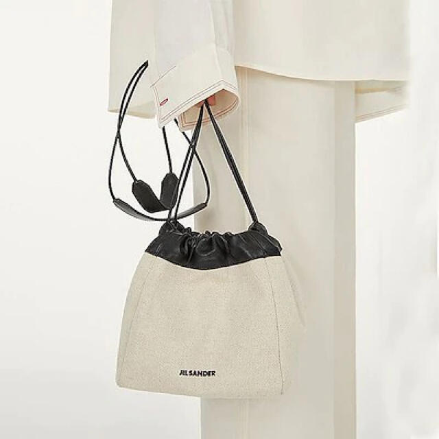 Jil Sander(ジルサンダー)のジルサンダー Jil Sander ドローストリングバッグ レディースのバッグ(ショルダーバッグ)の商品写真