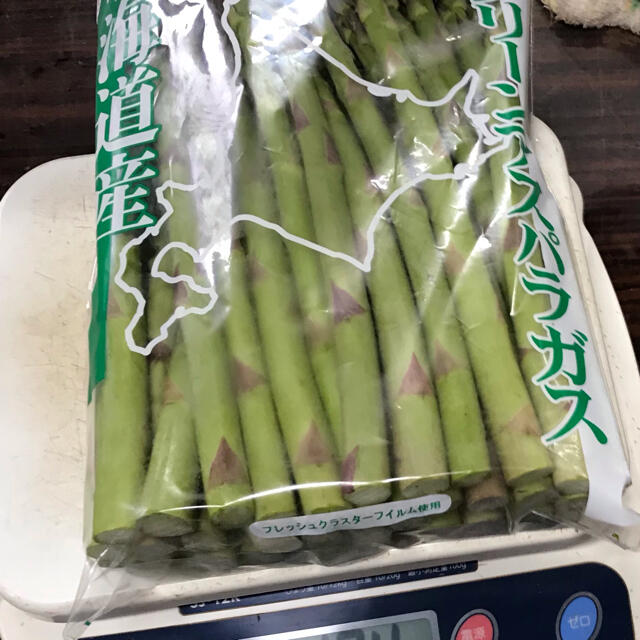 北海道産　グリーンアスパラLサイズ1kg 食品/飲料/酒の食品(野菜)の商品写真