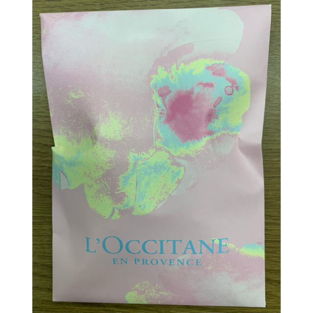 L'OCCITANE(ロクシタン)の【新品・未開封】ロクシタン ハンドクリーム 2本 コスメ/美容のボディケア(ハンドクリーム)の商品写真