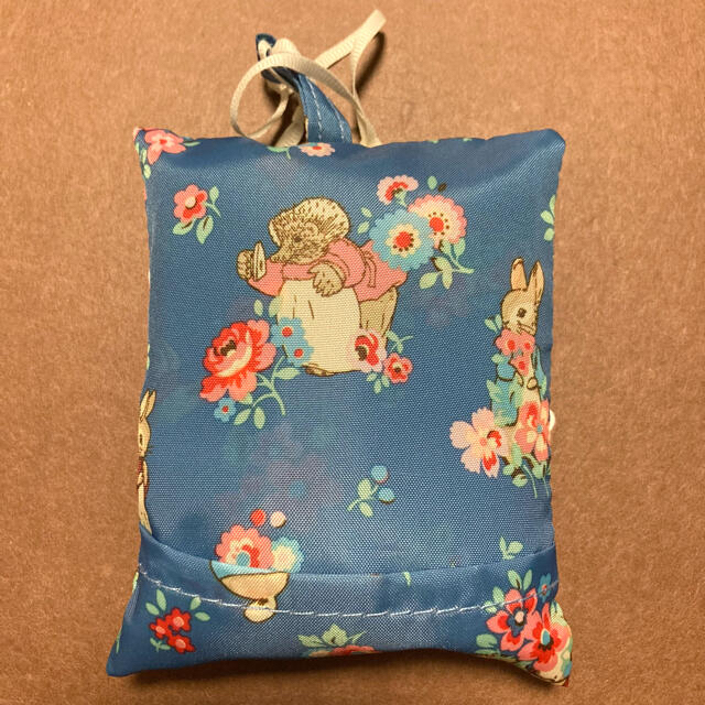 Cath Kidston(キャスキッドソン)のキャスキッドソン　ピーターラビット　エコバッグ　cath kidston  2 レディースのバッグ(エコバッグ)の商品写真