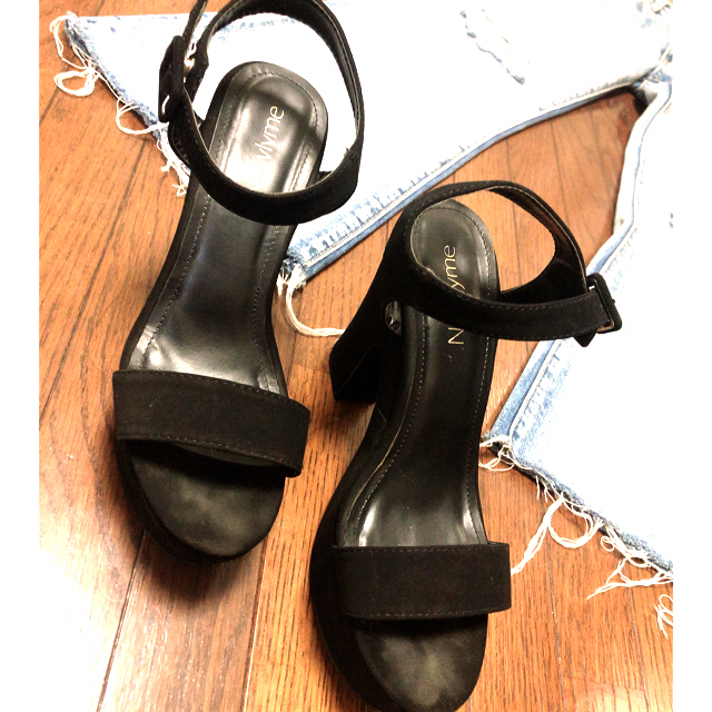 R&E(アールアンドイー)のEMODA系　高ヒール厚底サンダル👡💓 レディースの靴/シューズ(サンダル)の商品写真