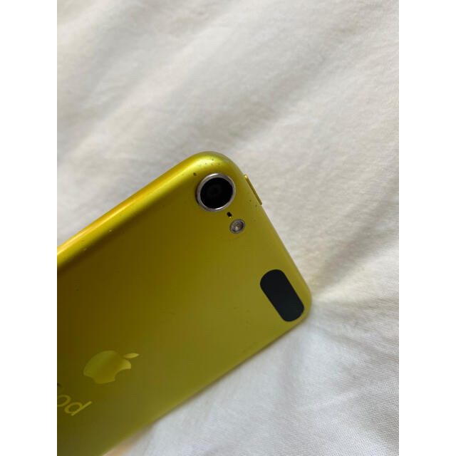 Apple(アップル)のApple iPod touch イエロー　 スマホ/家電/カメラのスマートフォン/携帯電話(スマートフォン本体)の商品写真