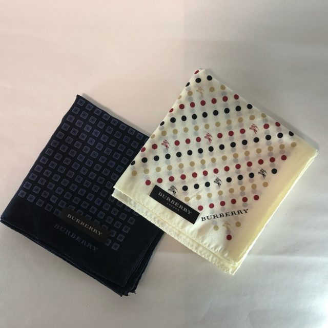 BURBERRY(バーバリー)のバーバリー ハンカチ 2枚(07-06.1) メンズのファッション小物(ハンカチ/ポケットチーフ)の商品写真