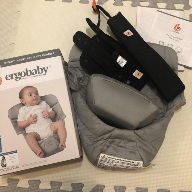 Ergobaby(エルゴベビー)のエルゴ  ベビー　インサート キッズ/ベビー/マタニティの外出/移動用品(抱っこひも/おんぶひも)の商品写真