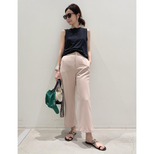 L'Appartement DEUXIEME CLASSE(アパルトモンドゥーズィエムクラス)のL'Appartement  Cropped Pants クロップド ピンク38 レディースのパンツ(クロップドパンツ)の商品写真