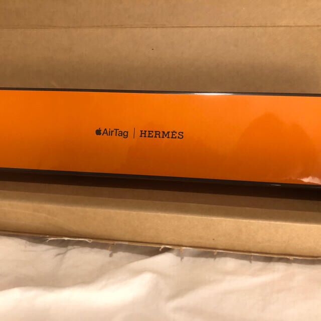 Hermes(エルメス)の国内完売品　AirTag Hermes エアタグ　エルメス　新品 レディースのファッション小物(キーホルダー)の商品写真