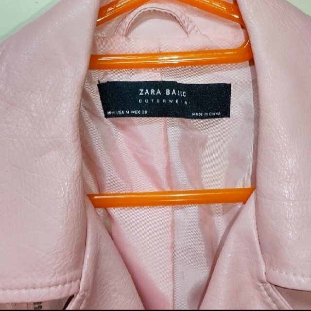 ZARA(ザラ)のZARAダブルライダース ピンク レディースのジャケット/アウター(ライダースジャケット)の商品写真
