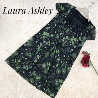 ローラアシュレイ(LAURA ASHLEY)の薄手♦ローラアシュレイ ポケット付き シフォンワンピース 花柄 りんご 黒 7号(ひざ丈ワンピース)