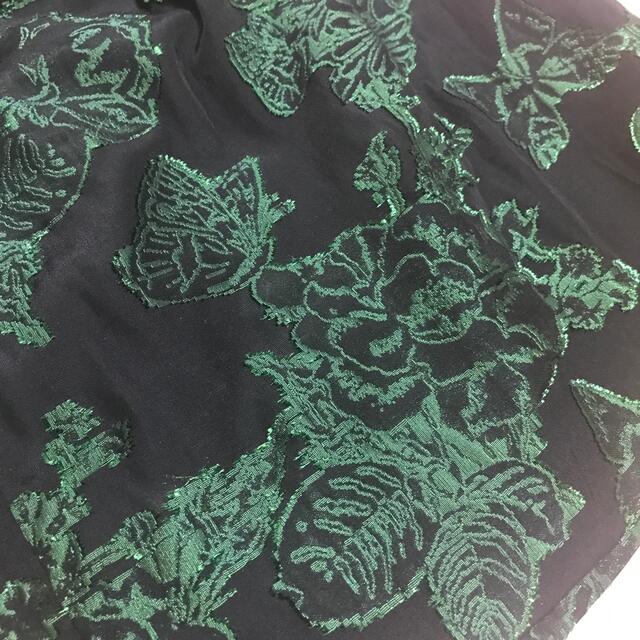 UNITED ARROWS green label relaxing(ユナイテッドアローズグリーンレーベルリラクシング)のグリーンレーベルリラクシング　スカート　刺繍スカート レディースのスカート(ひざ丈スカート)の商品写真