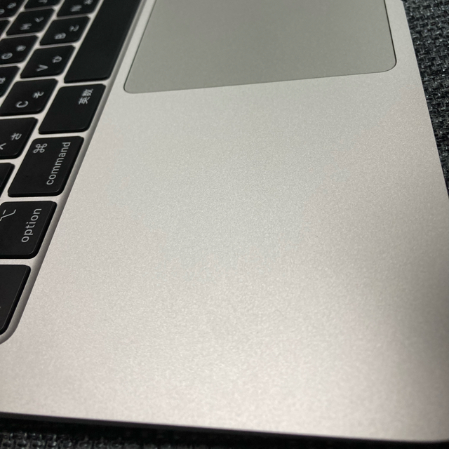 Apple M1チップ搭載13インチ MacBook Air シルバー