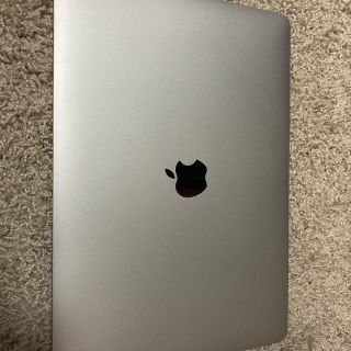 マック(Mac (Apple))のApple M1チップ搭載13インチ MacBook Air シルバー(ノートPC)