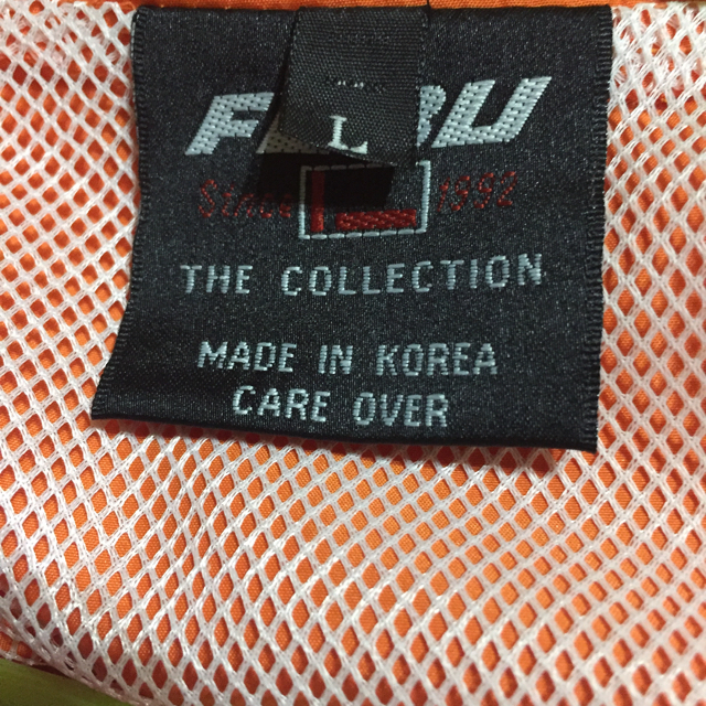 FUBU(フブ)の新品 未使用 90s FUBU タグ付き 半袖 セットアップ tシャツ メンズのスーツ(セットアップ)の商品写真