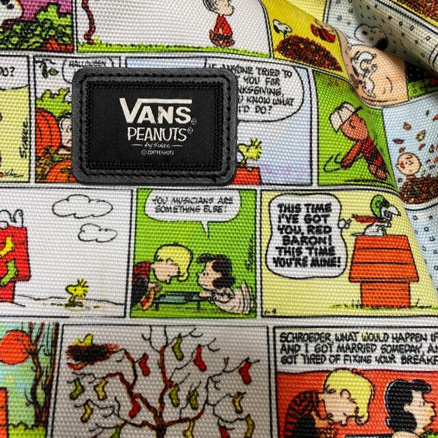 VANS(ヴァンズ)のVANSとスヌーピーのコラボリュック レディースのバッグ(リュック/バックパック)の商品写真