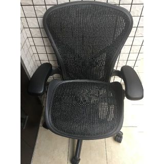 ハーマンミラー(Herman Miller)の値下中　美品 ハーマンミラー アーロンチェア ポスチャーフィット フル装備(デスクチェア)