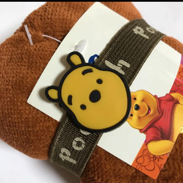 くまのプーさん(クマノプーサン)のwinnie   the pooh  フェイスタオル  くまのプーさん エンタメ/ホビーのおもちゃ/ぬいぐるみ(キャラクターグッズ)の商品写真