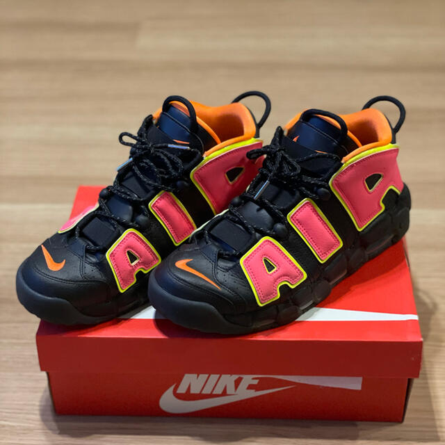 NIKE AIR MORE UPTEMPO HOT PUNCH 29cm