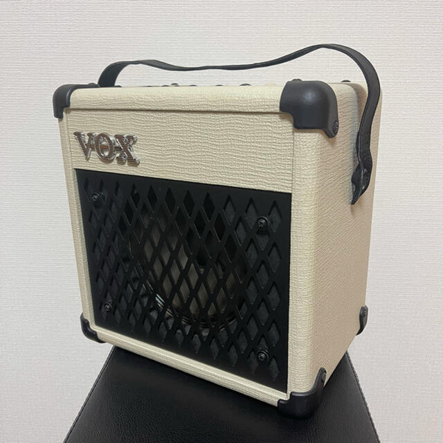 VOX(ヴォックス)のVOX mini5 rhythm ギター　アンプ　美品 楽器のギター(ギターアンプ)の商品写真