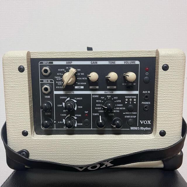 VOX(ヴォックス)のVOX mini5 rhythm ギター　アンプ　美品 楽器のギター(ギターアンプ)の商品写真