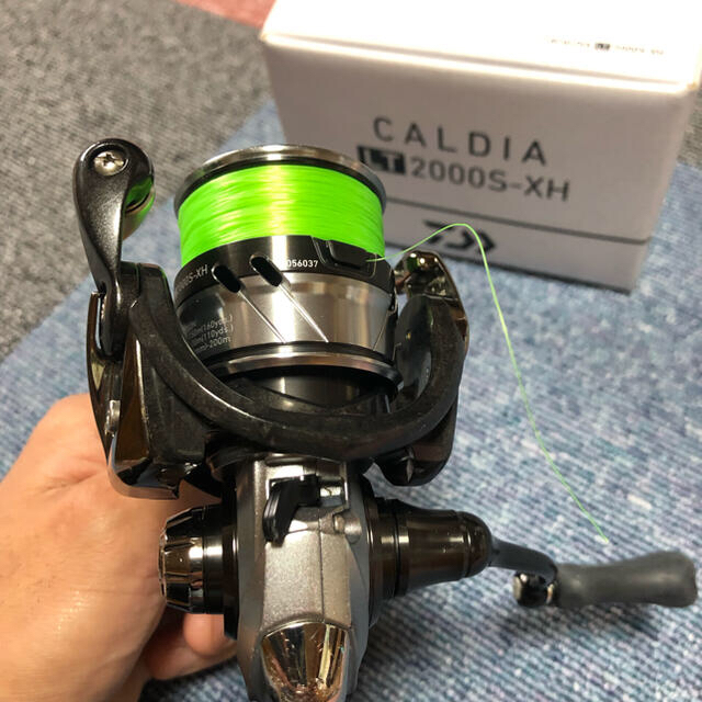 DAIWA(ダイワ)のダイワ　カルディアLT2000s XH スポーツ/アウトドアのフィッシング(リール)の商品写真