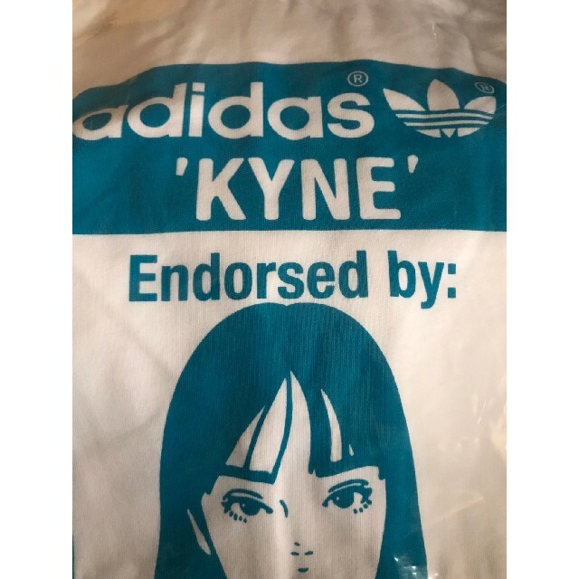 adidas × KYNE コラボTシャツ XSサイズ