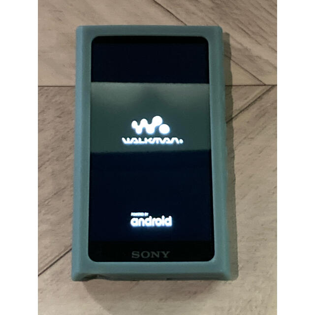 SONY WALKMAN A100 本体のみ　シリコンケース付き