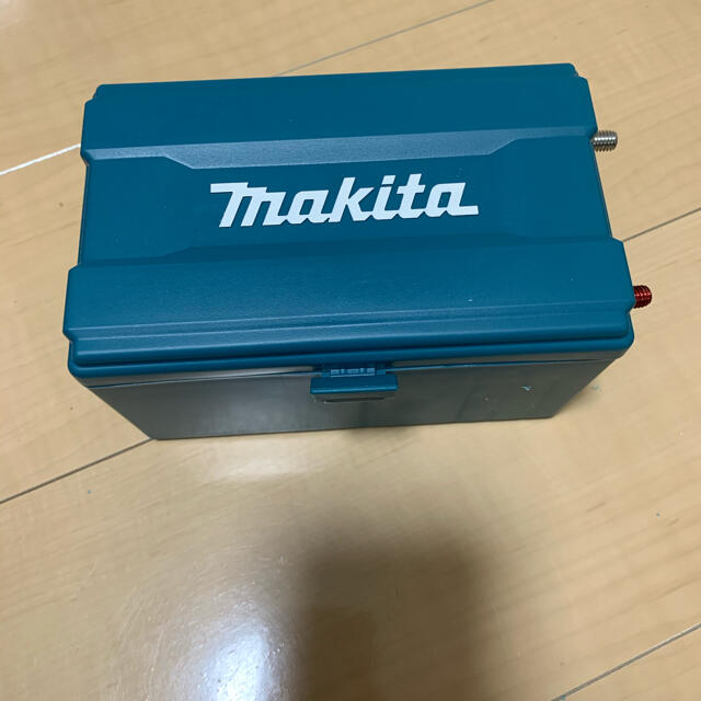 Makita(マキタ)の電動リール　シマノ　マキタ  バッテリー　魚群探知機　探検丸　イカメタル スポーツ/アウトドアのフィッシング(リール)の商品写真