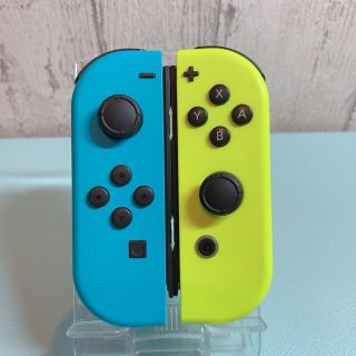 ニンテンドースイッチ(Nintendo Switch)の専用イエロー Switch 右ジョイコン(その他)