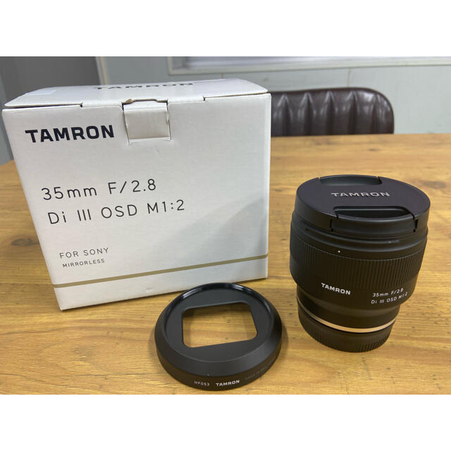 TAMRON(タムロン)のピーナッツ様⭐︎美品⭐︎TAMRON 35mm F/2.8 Di Ⅲ OSD  スマホ/家電/カメラのカメラ(レンズ(単焦点))の商品写真