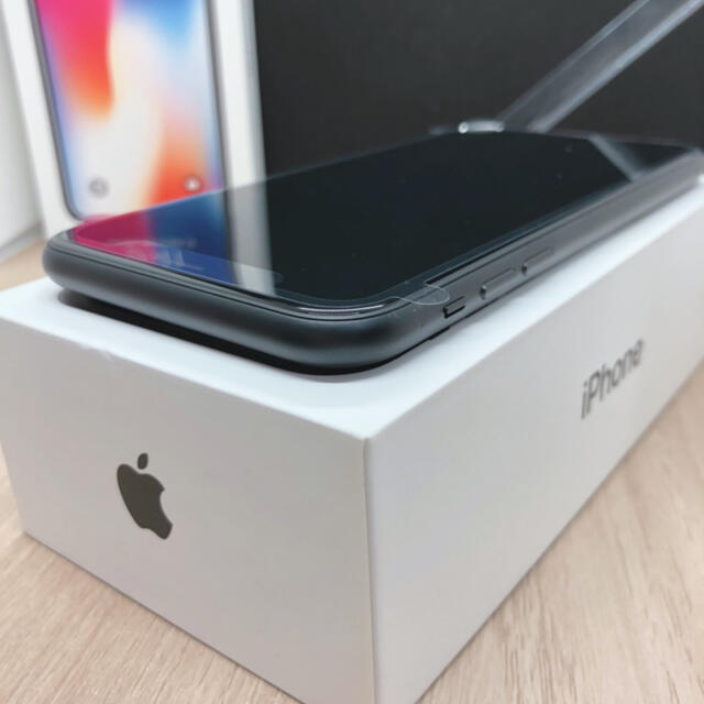 iPhone(アイフォーン)の【新品】【SS】iPhone xr 64 gb 本体　【SIMフリー】　100% スマホ/家電/カメラのスマートフォン/携帯電話(スマートフォン本体)の商品写真