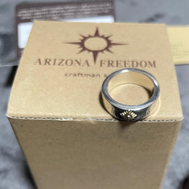 ARIZONA FREEDOM(アリゾナフリーダム)のアリゾナフリーダム　メンズ　リング　k18 メンズのアクセサリー(リング(指輪))の商品写真