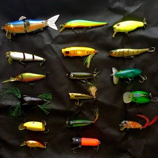 メガバス(Megabass)のバス釣り＊ルアー＊17個セット＊まとめ売りメガバスダイワジャッカルエバーグリーン(ルアー用品)