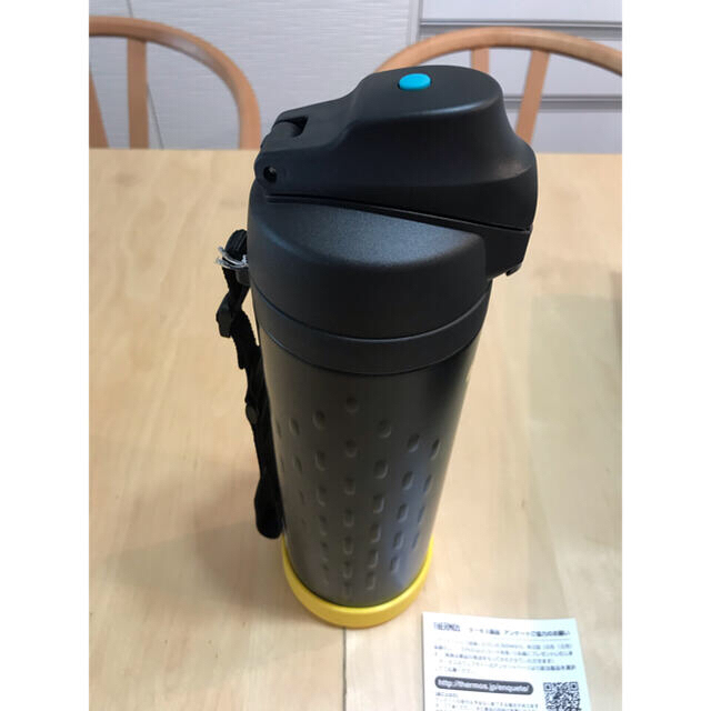 THERMOS(サーモス)のサーモス  ナイキ　水筒　ハイドレーションボトル　1ℓ  スポーツ/アウトドアのアウトドア(その他)の商品写真