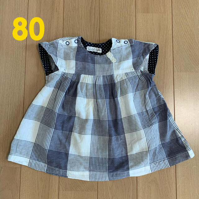 女の子トップス　80 キッズ/ベビー/マタニティのベビー服(~85cm)(シャツ/カットソー)の商品写真