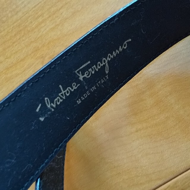 Salvatore Ferragamo(サルヴァトーレフェラガモ)のFerragamo ベルト レディースのファッション小物(ベルト)の商品写真