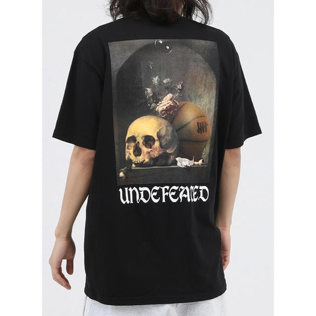 UNDEFEATED(アンディフィーテッド)の新作【新品未使用】定価6380円 UNDEFEATED メンズのトップス(Tシャツ/カットソー(半袖/袖なし))の商品写真