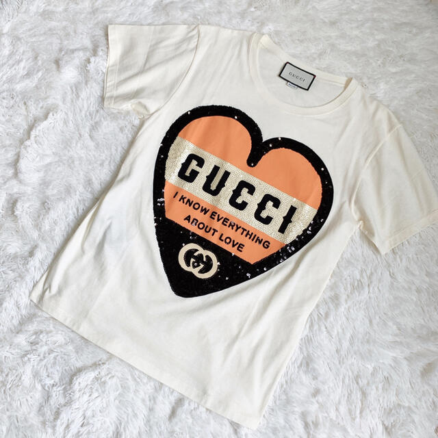 Gucci(グッチ)のGUCCI  2020ss 未使用　ロゴ　スパンコール　Tシャツ　 レディースのトップス(Tシャツ(半袖/袖なし))の商品写真